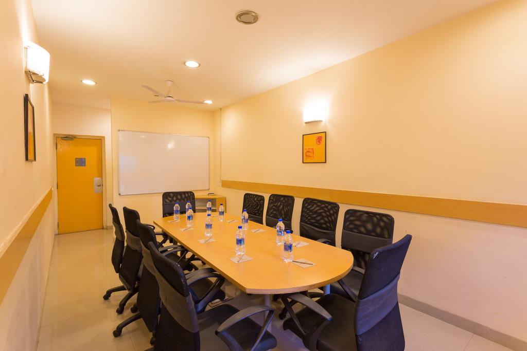 Ginger Pune - Pimpri Esterno foto